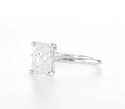 טבעת יהלום חיתוך אמרלד אבן מרכזית 2.05 קראט