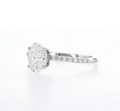 טבעת יהלום אובל 1.50 קראט