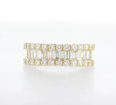 טבעת יהלומים חיתוך באגטים 1.13 בשילוב אבנים עגולות 0.79 קארט